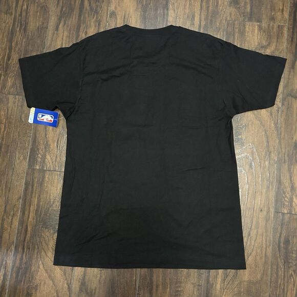 Stadium Essentials Dallas Mavericks Tshirt Luka & Kyrie Men’s Large NBA NWT - Picture 5 of 5